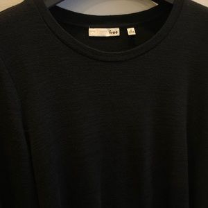 Wilfred Free Aritzia Black sweater